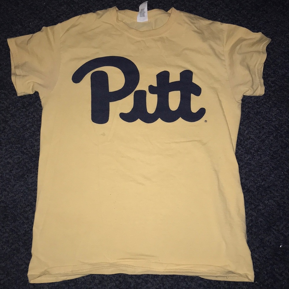 Yellow Pitt t-shirt